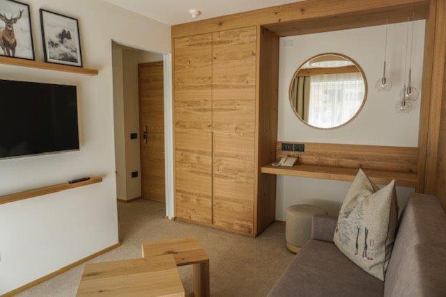 Garni B&B Schenk Selva di Val Gardena Bagian luar foto